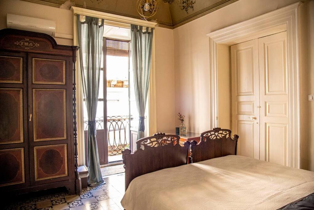 Mitha'S Rooms Catania Eksteriør billede